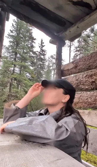 Alma, 35