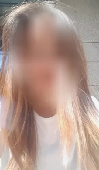 Andrea, 34