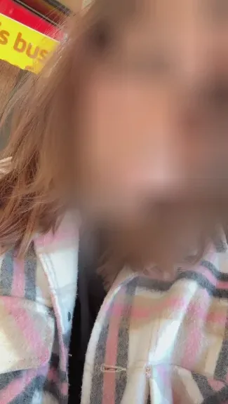 Anna, 31
