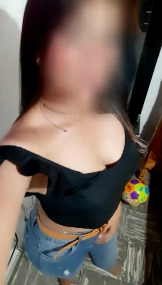 Charlotte, 39