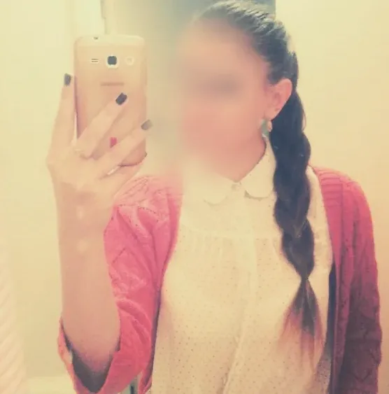 Ellen, 37