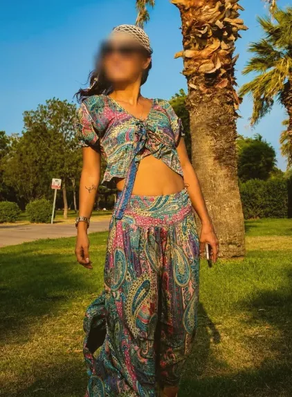 Ida, 33