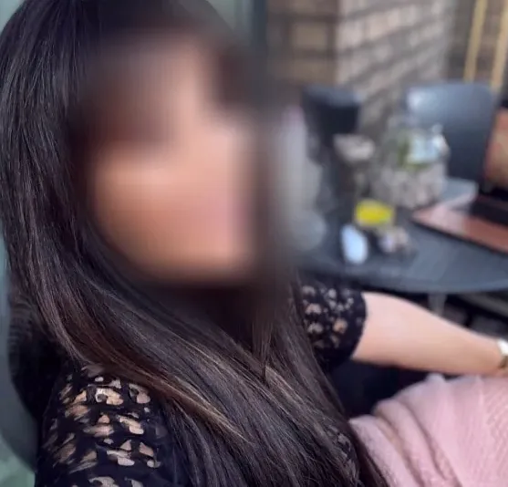 Leyla, 24