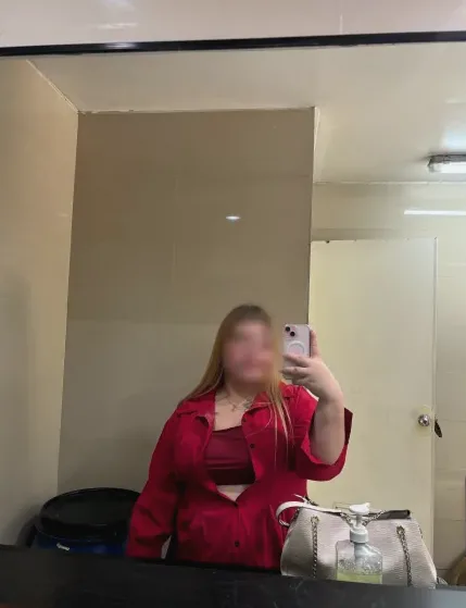 Marie, 26