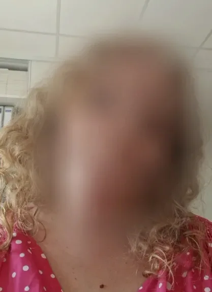 Molly, 29