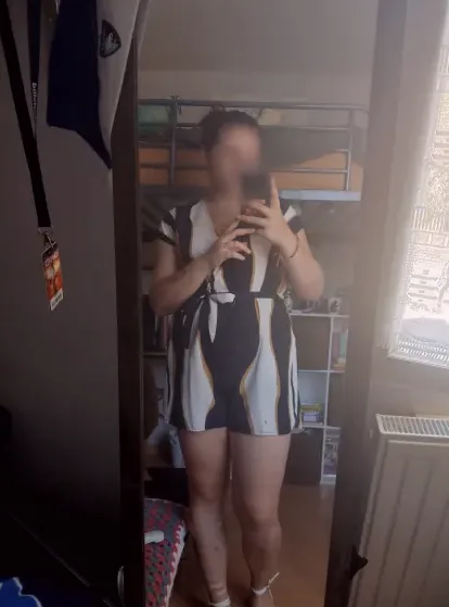 Rikke, 22